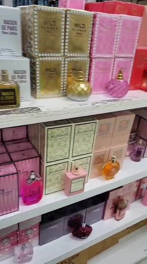 Parfums pour hommes et femmes 100 ml
