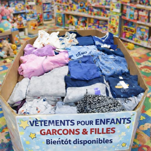 Vêtements pour enfants (arrivage à venir)