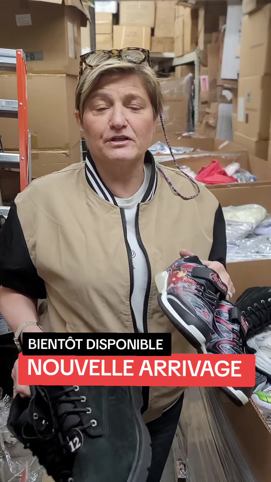 Plus de 1000 paires de souliers - nouvel arrivage