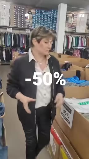 Vêtements à moitié prix (grande chaîne)