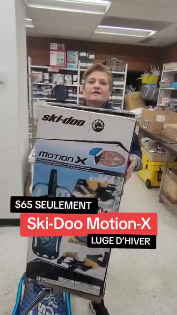 Luge d'hiver Ski-Doo Motion-X